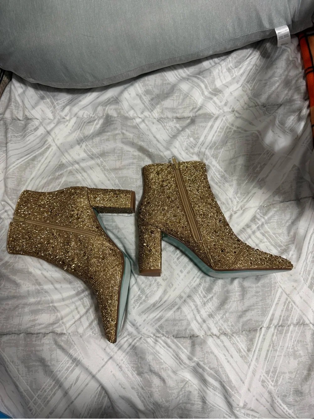 Betsey Johnson betsey johnson